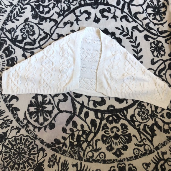 Ann Taylor LOFT Ivory Cream Cable Knit Sweater Wrap Blanket Scarf Shawl - Picture 1 of 5